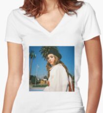 Clairo Women's Fitted V-Neck T-Shirt