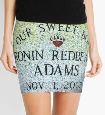 REDBEAR Mini Skirt