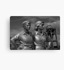 sheffield women of steel sculpture Canvas Print