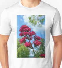 Red Valerian (Artistic finish) Unisex T-Shirt
