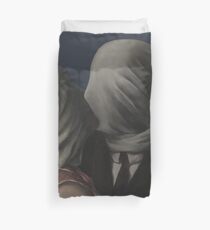 René Magritte – The Lovers (Paris 1928) Duvet Cover