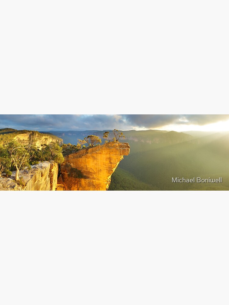 Hanging Rock, Blue Mountains, Australia by Chockstone