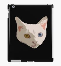Odd-eyed cat iPad Case/Skin