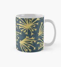 Queen Anne's Lace in Gold on Navy Classic Mug
