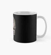 Totenkopf mit Baumrinde Tasse