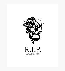 singerdeath Photographic Print