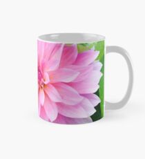 Beautiful pink Dahlia Mug