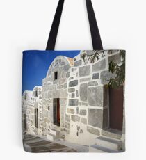 EINE GASSE IN CHORA, ASTYPALAIA Tote Bag