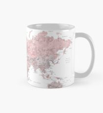 Machen Sie Erinnerungen - Weltkarte in staubigem rosa und grauem Aquarell Tasse (Standard)