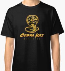 COBRA KAI MATERIAL Classic T-Shirt