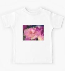 Beautiful Eustoma flowers Kids Tee