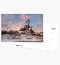 Postales The Intrepid