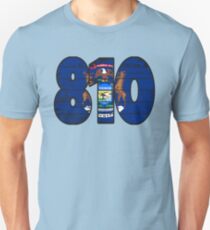 LOVE THAT 810 LIFE - YOUR FAVORITE AREA CODE WITH A HEAVY WOOD OVERLAY DISTRESS Unisex T-Shirt