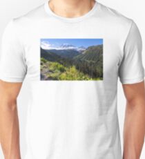 Scenic view of Mt Rainier in National Park WA State on a sunny day Unisex T-Shirt