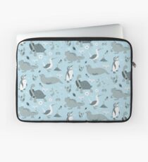 Galapagos Pattern Blue Laptop Sleeve