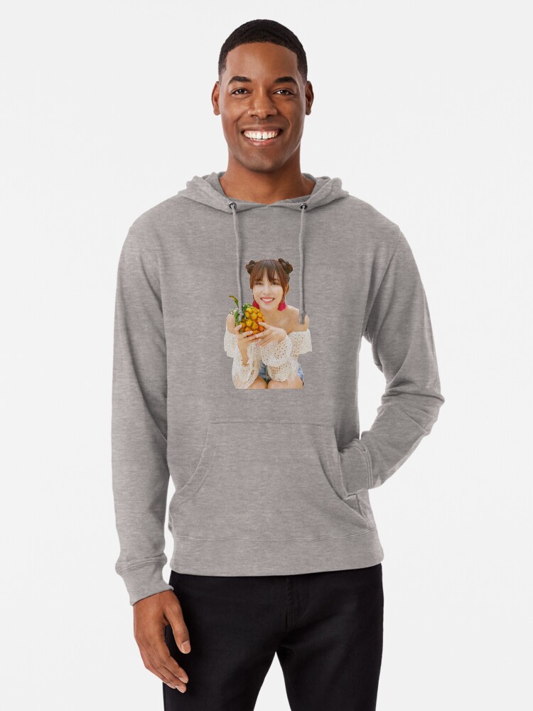 mina uniqlo hoodie