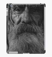 do not look away iPad Case/Skin
