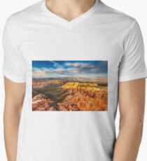 Bryce Canyon Valley Men's V-Neck T-Shirt