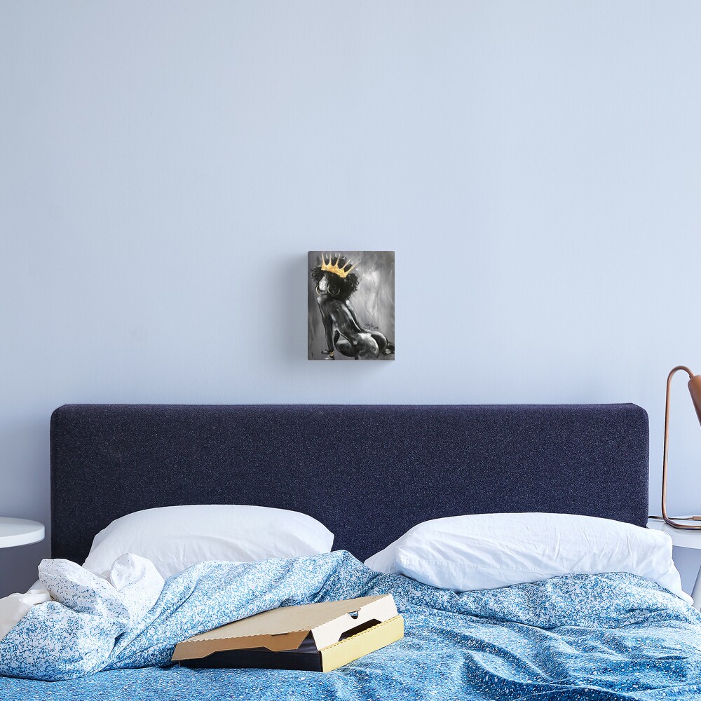 Naturally Queen VIII Canvas Print