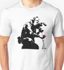 Banksy Flower Photographer Slim Fit T-Shirt