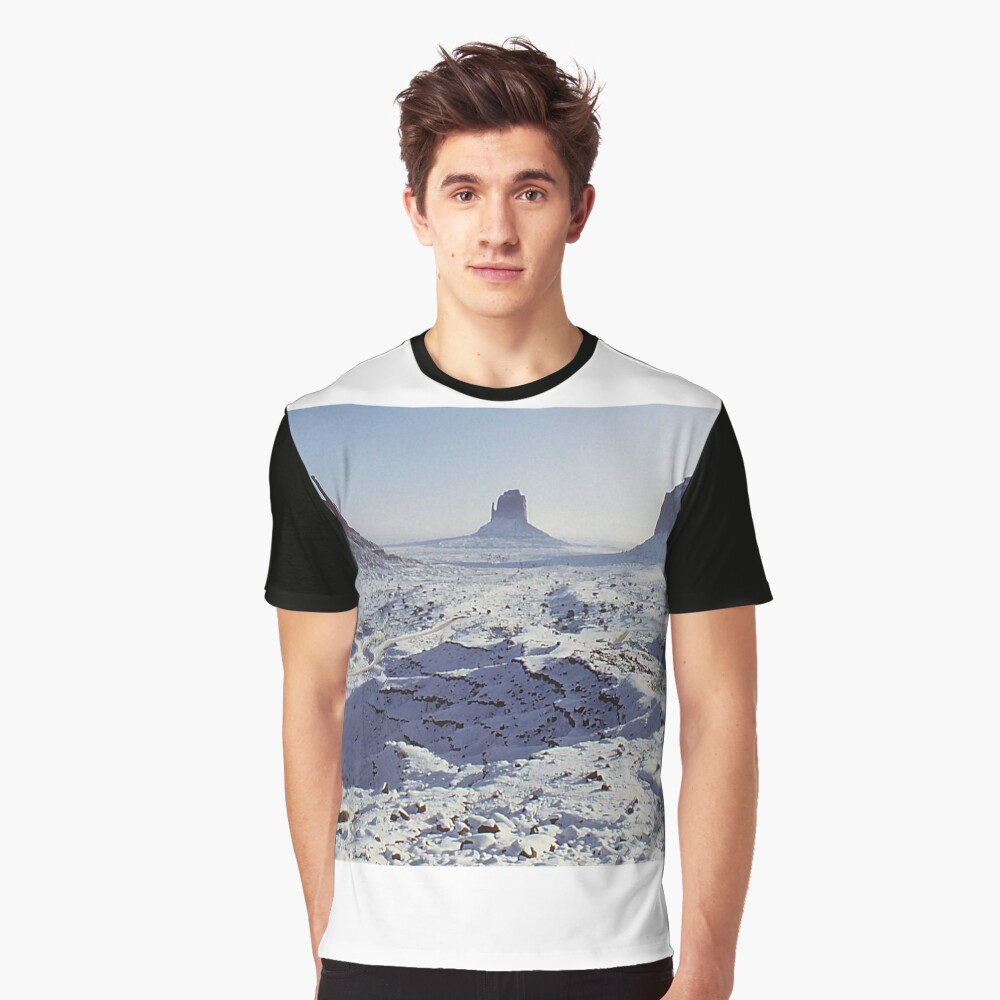 Monument Valley in the snow Graphic T-Shirt