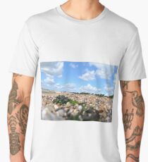 Beached Men's Premium T-Shirt