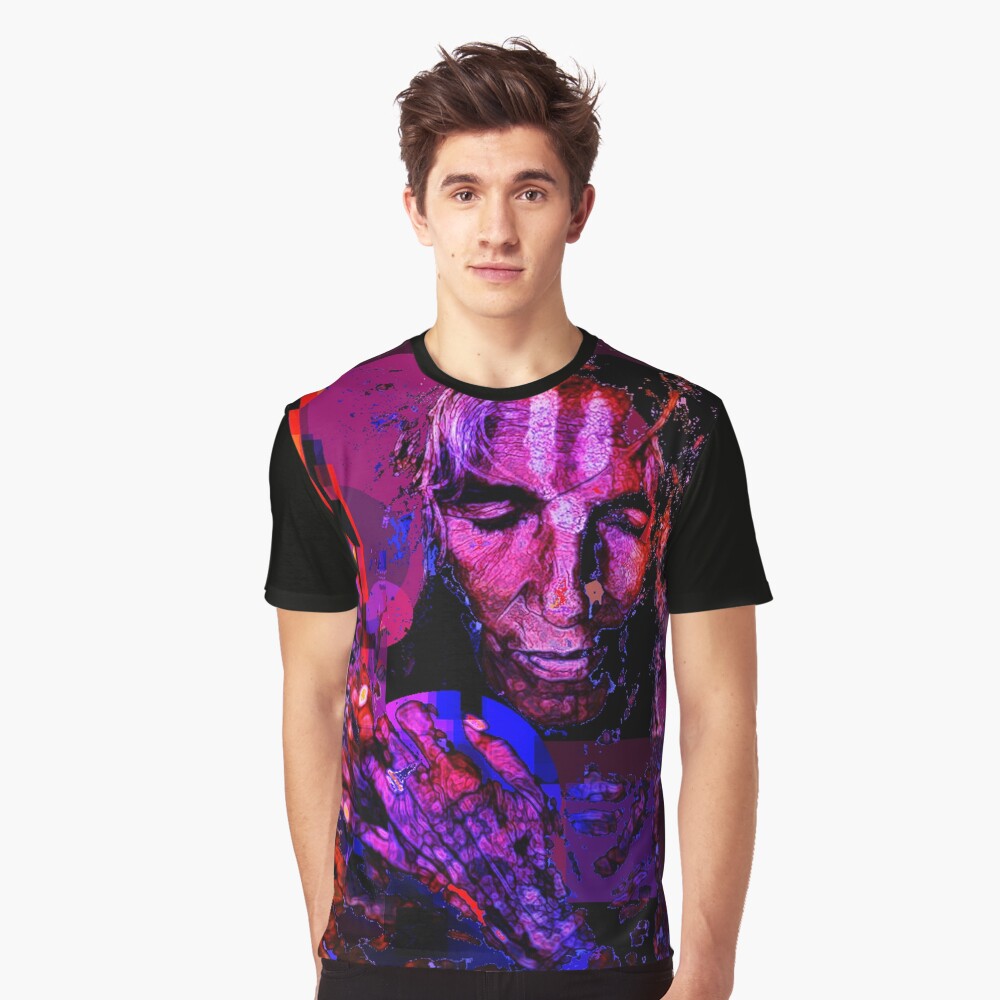 SHAMAN Graphic T-Shirt
