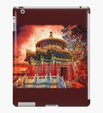 In the Garden of Forbidden City. Beijing. China. iPad-Hülle & Klebefolie