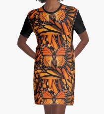 ORANGE MONARCH BUTTERFLY PATTERNED ARTWORK Graphic T-Shirt Dress