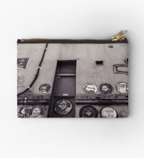 Alley Windows Studio Pouch