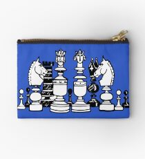 Chess Master Studio Pouch