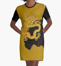 Yellow Dragon of the Center T-Shirt Kleid