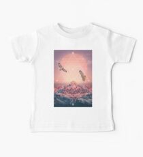 Finde die Stärke, um aufzustehen Baby T-Shirt