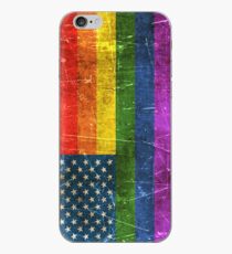 Vinilo o funda para iPhone Bandera americana del arco iris del orgullo gay envejecido y rayado de la vendimia