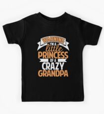 Ich bin eine kleine Prinzessin eines verrückten Großvatert-shirts Kinder T-Shirt