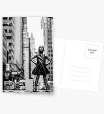 Postales Chica sin miedo de la ciudad de Nueva York