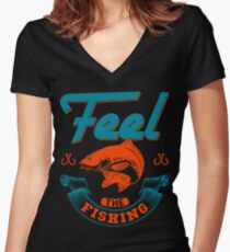 Feel The Fishing Women's Fitted V-Neck T-Shirt