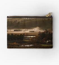 Winery Studio Pouch