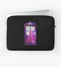 Starry Police Public Call Box. Laptop Sleeve