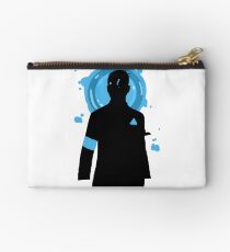 Connor Detroit; Menschliche Silhouette werden Studio Clutch