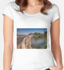 Greatham Bridge Women's Fitted Scoop T-Shirt