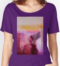 Analoge Filmdoppelbelichtung der Porträtfrauen-Fantasie Loose Fit T-Shirt