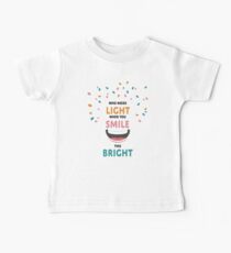Strahlendes Lächeln Baby T-Shirt
