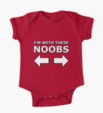 Body de manga corta Estoy con estos noobs, gamer geek