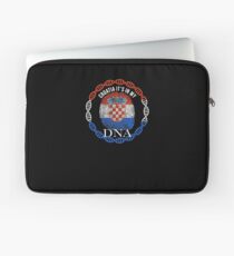 Croatia Its In My DNA - Croatia Croatian Flag In Thumbprint Laptop Sleeve