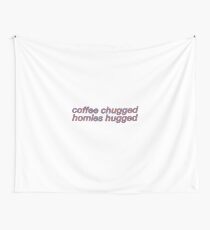 Kaffee tuckerte Homies umarmte Wandbehang