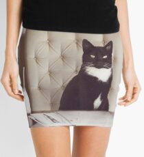 Minifalda Gato corporativo