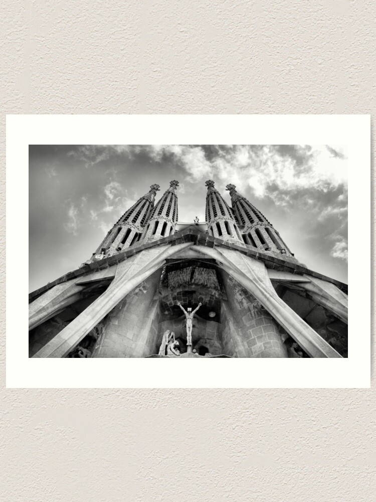 Alternate view of La Sagrada Familia Art Print