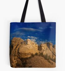 Sunrise over Mount Rushmore National Memorial Tote Bag