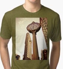 Camiseta de tejido mixto Flatiron Building and 5th Avenue Clock - New York City